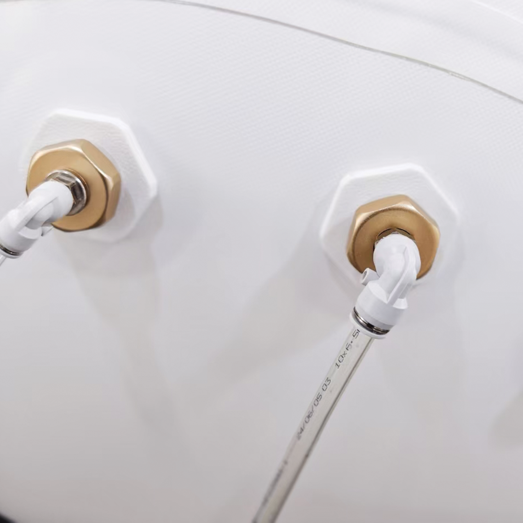 Oxyphora 1.5 ATA Premium Soft-Shell Hyperbaric Chamber – Lying Model