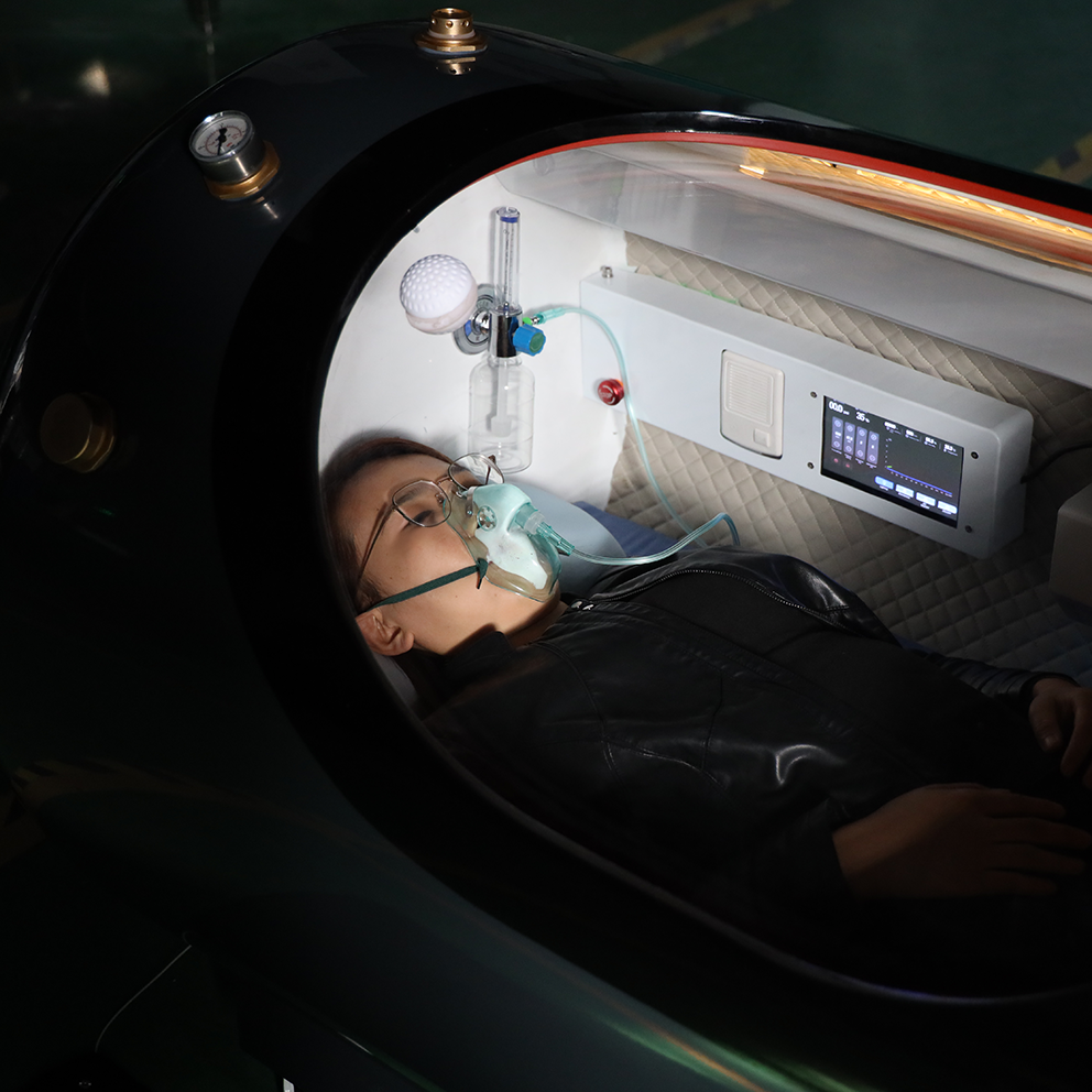 Oxyphora 2.0 ATA Premium Hard-Shell Hyperbaric Chamber - Composite